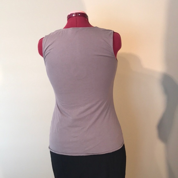 Taupe sleeveless blouse - Picture 2 of 2